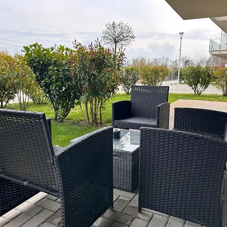 Feher Hullam Balatonalmádi