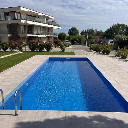 Feher Hullam דירה